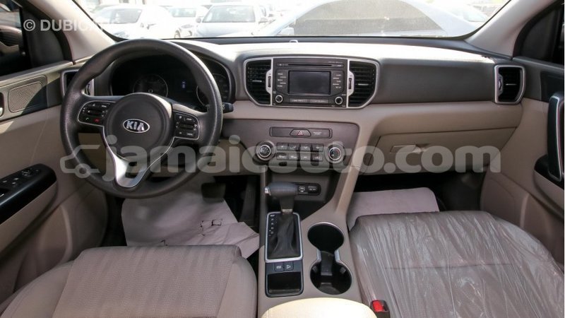 Big with watermark kia sportage clarendon import dubai 1309