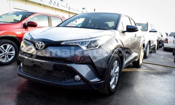 Acheter Import Voiture Toyota C-HR Autre à Import - Dubai, Clarendon Acheter Import Voiture Toyota C-HR Autre à Import - Dubai, Clarendon