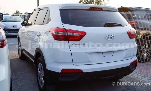 Acheter Import Voiture Hyundai Creta Blanc à Import - Dubai, Clarendon Acheter Import Voiture Hyundai Creta Blanc à Import - Dubai, Clarendon