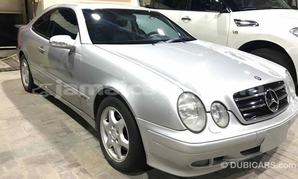 Buy Import Mercedes-Benz 190 (W201) Other Car in Import - Dubai in Clarendon Buy Import Mercedes-Benz 190 (W201) Other Car in Import - Dubai in Clarendon