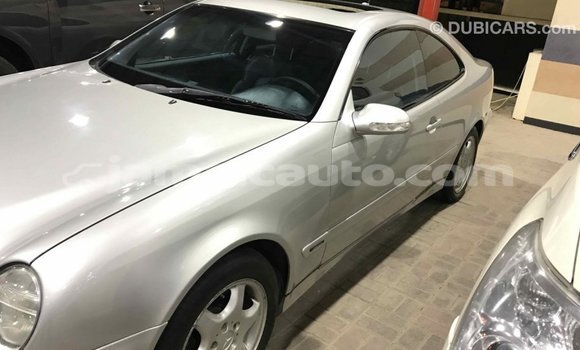 Buy Import Mercedes-Benz 190 (W201) Other Car in Import - Dubai in Clarendon Buy Import Mercedes-Benz 190 (W201) Other Car in Import - Dubai in Clarendon