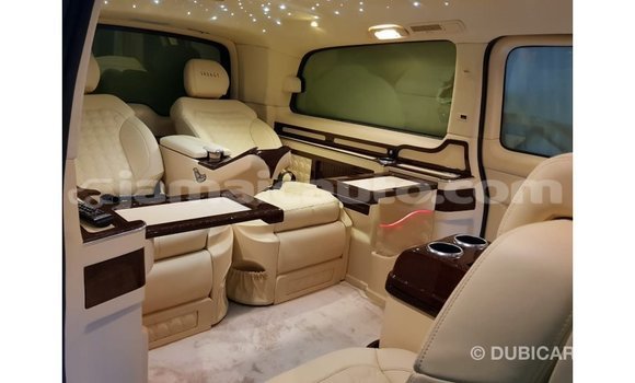 Buy Import Mercedes-Benz 250 Black Car in Import - Dubai in Clarendon Buy Import Mercedes-Benz 250 Black Car in Import - Dubai in Clarendon