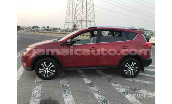 Acheter Import Utilitaire Toyota HiAce Rouge à Import - Dubai, Clarendon Acheter Import Utilitaire Toyota HiAce Rouge à Import - Dubai, Clarendon