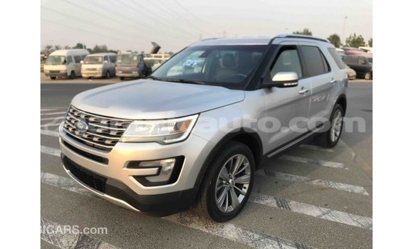 Acheter Import Voiture Ford Explorer Autre à Import - Dubai, Clarendon Acheter Import Voiture Ford Explorer Autre à Import - Dubai, Clarendon