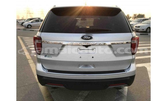 Acheter Import Voiture Ford Explorer Autre à Import - Dubai, Clarendon Acheter Import Voiture Ford Explorer Autre à Import - Dubai, Clarendon