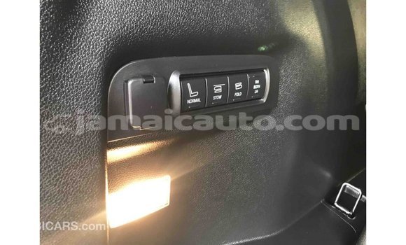 Acheter Import Voiture Ford Explorer Autre à Import - Dubai, Clarendon Acheter Import Voiture Ford Explorer Autre à Import - Dubai, Clarendon