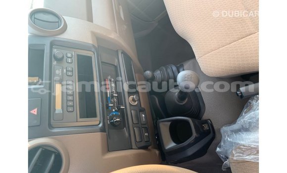Buy Import Toyota Land Cruiser Beige Car in Import - Dubai in Clarendon Buy Import Toyota Land Cruiser Beige Car in Import - Dubai in Clarendon