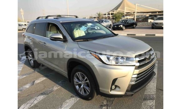 Acheter Import Voiture Toyota Highlander Autre à Import - Dubai, Clarendon Acheter Import Voiture Toyota Highlander Autre à Import - Dubai, Clarendon