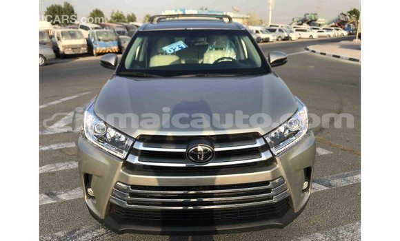 Acheter Import Voiture Toyota Highlander Autre à Import - Dubai, Clarendon Acheter Import Voiture Toyota Highlander Autre à Import - Dubai, Clarendon