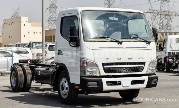 Acheter Import Utilitaire Mitsubishi L400 Blanc à Import - Dubai, Clarendon Acheter Import Utilitaire Mitsubishi L400 Blanc à Import - Dubai, Clarendon