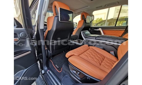 Buy Import Toyota Land Cruiser Black Car in Import - Dubai in Clarendon Buy Import Toyota Land Cruiser Black Car in Import - Dubai in Clarendon