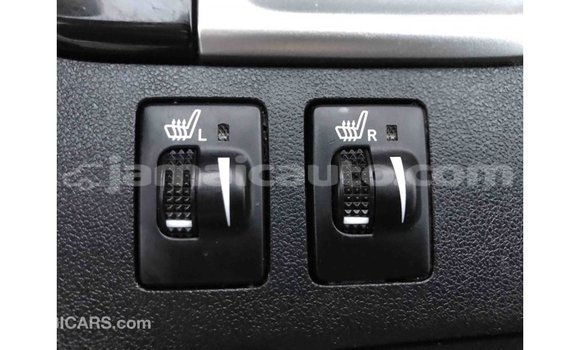 Acheter Import Voiture Toyota Highlander Autre à Import - Dubai, Clarendon Acheter Import Voiture Toyota Highlander Autre à Import - Dubai, Clarendon