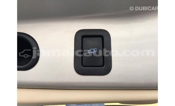 Acheter Import Voiture Toyota Highlander Autre à Import - Dubai, Clarendon Acheter Import Voiture Toyota Highlander Autre à Import - Dubai, Clarendon