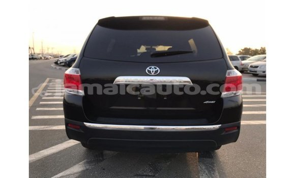 Acheter Import Voiture Toyota Highlander Noir à Import - Dubai, Clarendon Acheter Import Voiture Toyota Highlander Noir à Import - Dubai, Clarendon