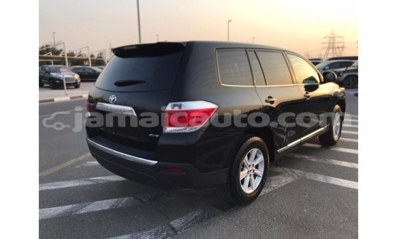 Acheter Import Voiture Toyota Highlander Noir à Import - Dubai, Clarendon Acheter Import Voiture Toyota Highlander Noir à Import - Dubai, Clarendon