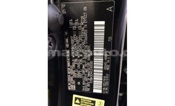 Acheter Import Voiture Toyota Highlander Noir à Import - Dubai, Clarendon Acheter Import Voiture Toyota Highlander Noir à Import - Dubai, Clarendon