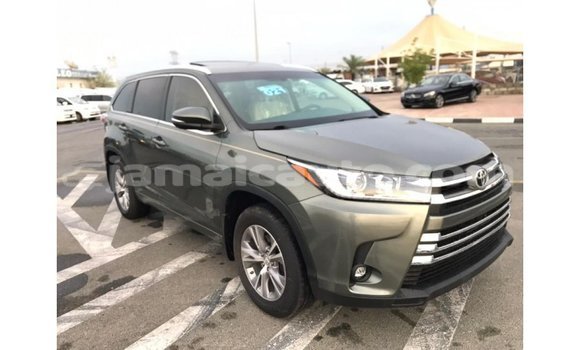 Acheter Import Voiture Toyota Highlander Autre à Import - Dubai, Clarendon Acheter Import Voiture Toyota Highlander Autre à Import - Dubai, Clarendon