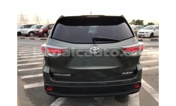 Acheter Import Voiture Toyota Highlander Autre à Import - Dubai, Clarendon Acheter Import Voiture Toyota Highlander Autre à Import - Dubai, Clarendon