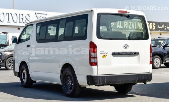 Acheter Import Voiture Toyota Hiace Blanc à Import - Dubai, Clarendon Acheter Import Voiture Toyota Hiace Blanc à Import - Dubai, Clarendon