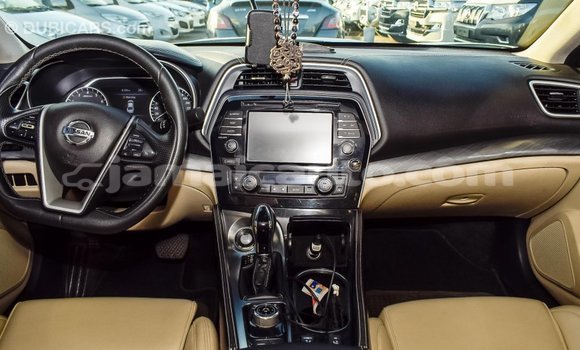 Acheter Import Voiture Nissan Maxima Blanc à Import - Dubai, Clarendon Acheter Import Voiture Nissan Maxima Blanc à Import - Dubai, Clarendon