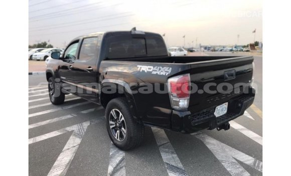 Acheter Import Voiture Toyota Tacoma Noir à Import - Dubai, Clarendon Acheter Import Voiture Toyota Tacoma Noir à Import - Dubai, Clarendon