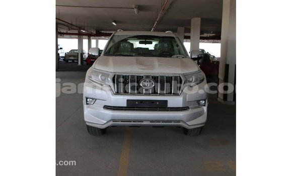 Acheter Import Voiture Toyota Prado Autre à Import - Dubai, Clarendon Acheter Import Voiture Toyota Prado Autre à Import - Dubai, Clarendon