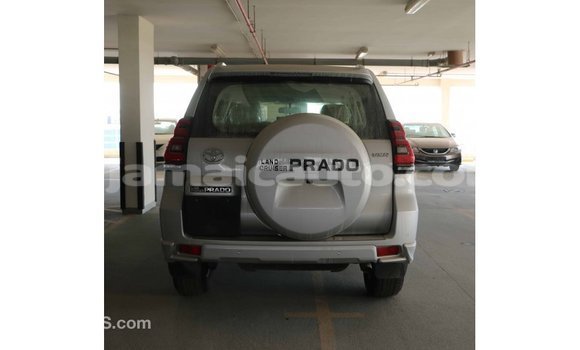 Acheter Import Voiture Toyota Prado Autre à Import - Dubai, Clarendon Acheter Import Voiture Toyota Prado Autre à Import - Dubai, Clarendon