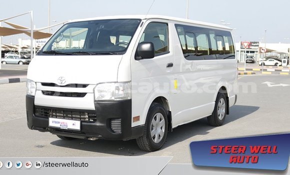 Buy Import Toyota Hiace White Car in Import - Dubai in Clarendon Buy Import Toyota Hiace White Car in Import - Dubai in Clarendon