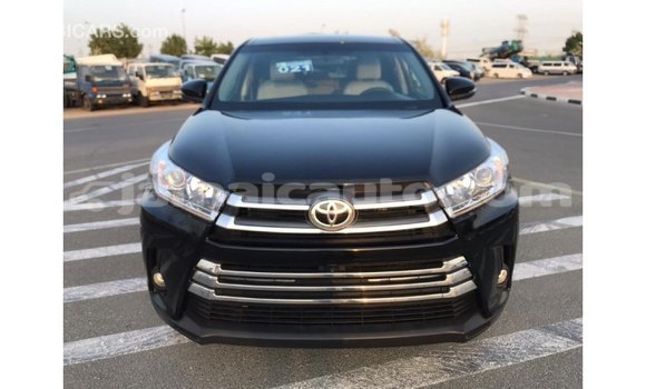 Acheter Import Voiture Toyota Highlander Noir à Import - Dubai, Clarendon Acheter Import Voiture Toyota Highlander Noir à Import - Dubai, Clarendon
