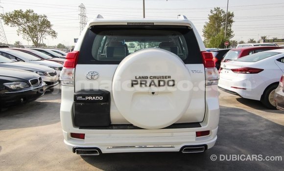 Acheter Import Voiture Toyota Prado Blanc à Import - Dubai, Clarendon Acheter Import Voiture Toyota Prado Blanc à Import - Dubai, Clarendon