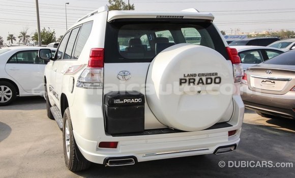 Acheter Import Voiture Toyota Prado Blanc à Import - Dubai, Clarendon Acheter Import Voiture Toyota Prado Blanc à Import - Dubai, Clarendon