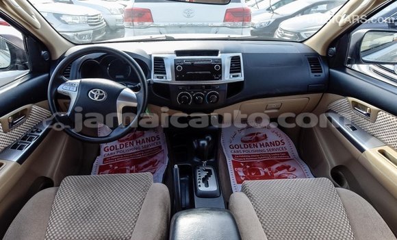 Acheter Import Voiture Toyota Fortuner Autre à Import - Dubai, Clarendon Acheter Import Voiture Toyota Fortuner Autre à Import - Dubai, Clarendon