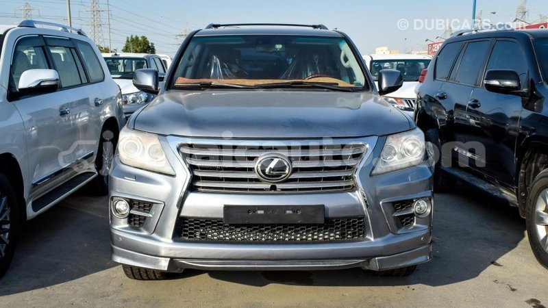 Big with watermark lexus lx clarendon import dubai 1410