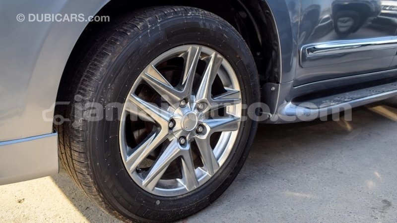 Big with watermark lexus lx clarendon import dubai 1410