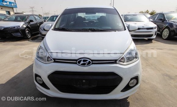 Acheter Import Voiture Hyundai i10 Blanc à Import - Dubai, Clarendon Acheter Import Voiture Hyundai i10 Blanc à Import - Dubai, Clarendon