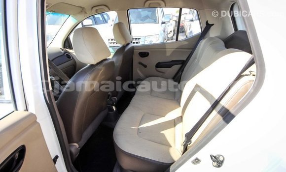 Buy Import Hyundai i10 White Car in Import - Dubai in Clarendon Buy Import Hyundai i10 White Car in Import - Dubai in Clarendon