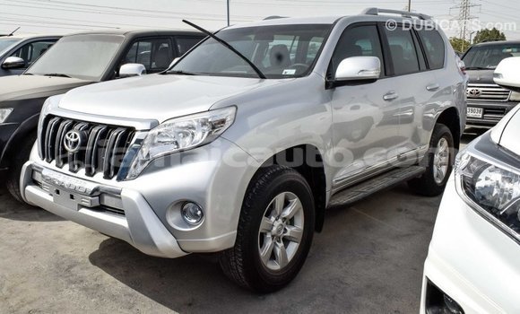 Acheter Import Voiture Toyota Prado Autre à Import - Dubai, Clarendon Acheter Import Voiture Toyota Prado Autre à Import - Dubai, Clarendon