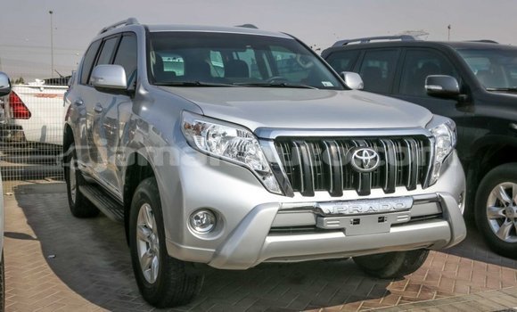 Acheter Import Voiture Toyota Prado Autre à Import - Dubai, Clarendon Acheter Import Voiture Toyota Prado Autre à Import - Dubai, Clarendon
