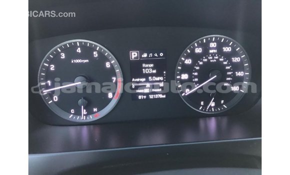 Acheter Import Voiture Hyundai Sonata Rouge à Import - Dubai, Clarendon Acheter Import Voiture Hyundai Sonata Rouge à Import - Dubai, Clarendon