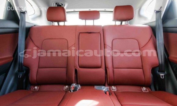 Acheter Import Voiture Hyundai Tucson Blanc à Import - Dubai, Clarendon Acheter Import Voiture Hyundai Tucson Blanc à Import - Dubai, Clarendon