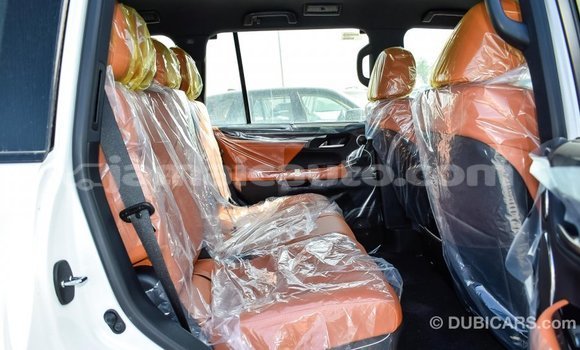 Buy Import Lexus LX White Car in Import - Dubai in Clarendon Buy Import Lexus LX White Car in Import - Dubai in Clarendon