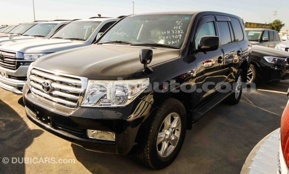Acheter Import Voiture Toyota Land Cruiser Noir à Import - Dubai, Clarendon Acheter Import Voiture Toyota Land Cruiser Noir à Import - Dubai, Clarendon