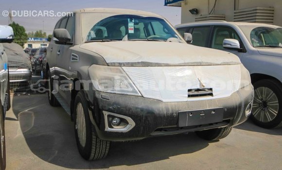 Acheter Import Voiture Nissan Patrol Noir à Import - Dubai, Clarendon Acheter Import Voiture Nissan Patrol Noir à Import - Dubai, Clarendon