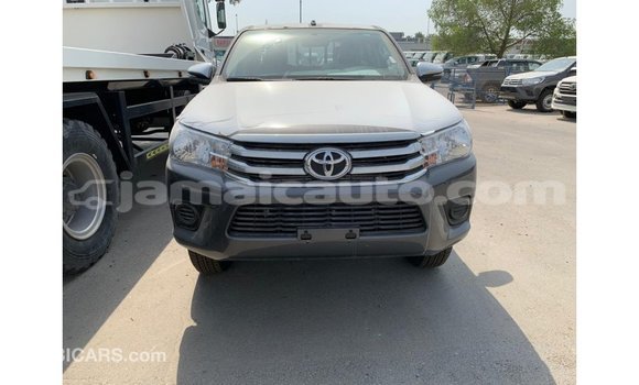 Buy Import Toyota Hilux Other Car in Import - Dubai in Clarendon Buy Import Toyota Hilux Other Car in Import - Dubai in Clarendon