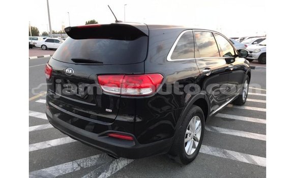 Acheter Import Voiture Kia Sorento Noir à Import - Dubai, Clarendon Acheter Import Voiture Kia Sorento Noir à Import - Dubai, Clarendon
