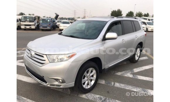 Acheter Import Voiture Toyota Highlander Autre à Import - Dubai, Clarendon Acheter Import Voiture Toyota Highlander Autre à Import - Dubai, Clarendon