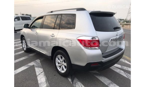 Acheter Import Voiture Toyota Highlander Autre à Import - Dubai, Clarendon Acheter Import Voiture Toyota Highlander Autre à Import - Dubai, Clarendon