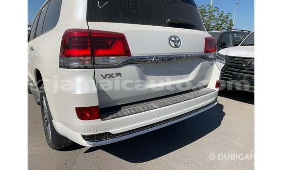Buy Import Toyota Land Cruiser White Car in Import - Dubai in Clarendon Buy Import Toyota Land Cruiser White Car in Import - Dubai in Clarendon