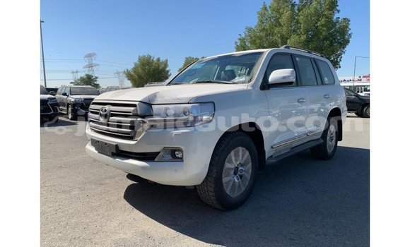 Buy Import Toyota Land Cruiser White Car in Import - Dubai in Clarendon Buy Import Toyota Land Cruiser White Car in Import - Dubai in Clarendon