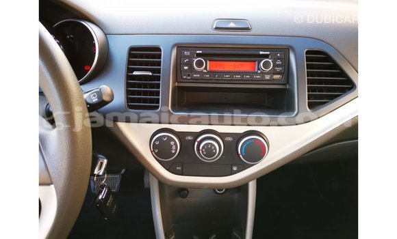 Acheter Import Voiture Kia Picanto Blanc à Import - Dubai, Clarendon Acheter Import Voiture Kia Picanto Blanc à Import - Dubai, Clarendon